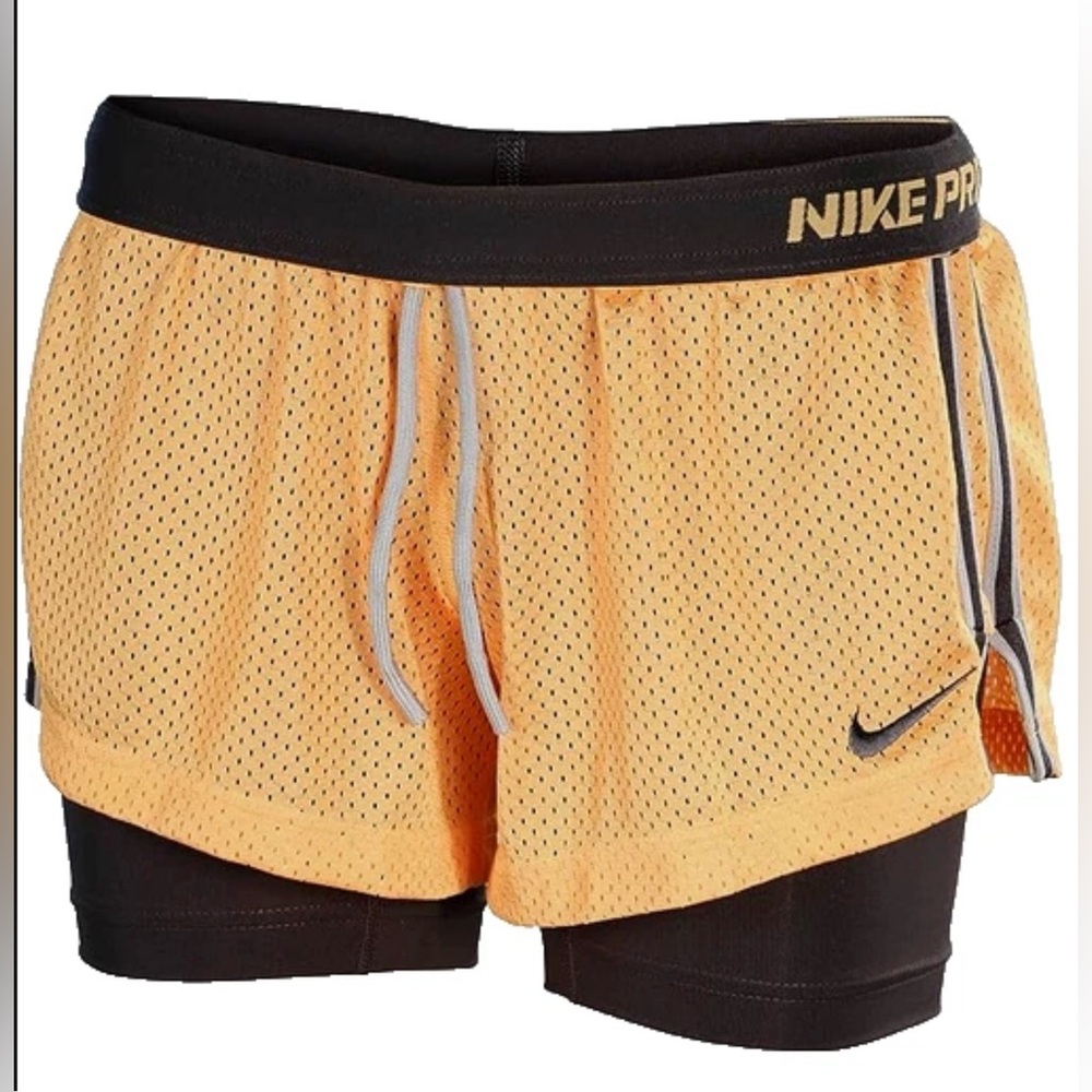 Nike Pro Women's Dri-Fit Double-Up Shorts